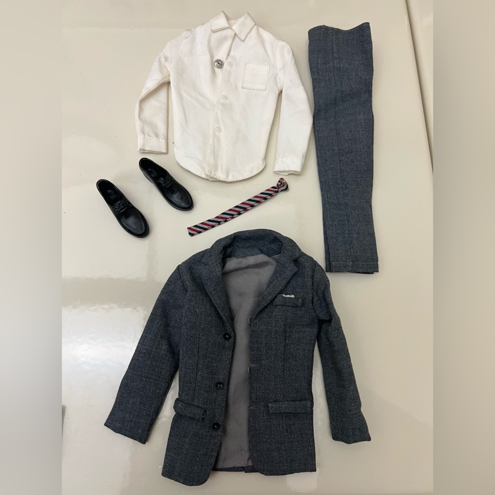 KEN by Mattel 2pc Suit, Shirt, Socks,Shoes and Tie Pre-Owned by an Adult